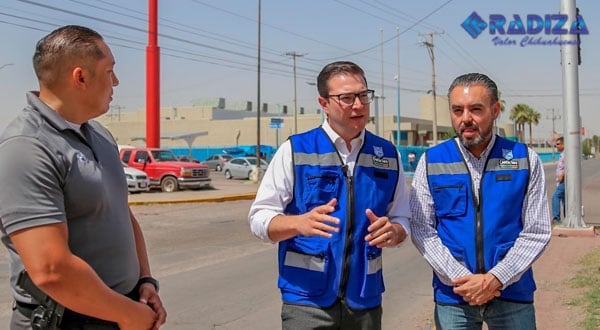 Anuncian pavimentación en avenida