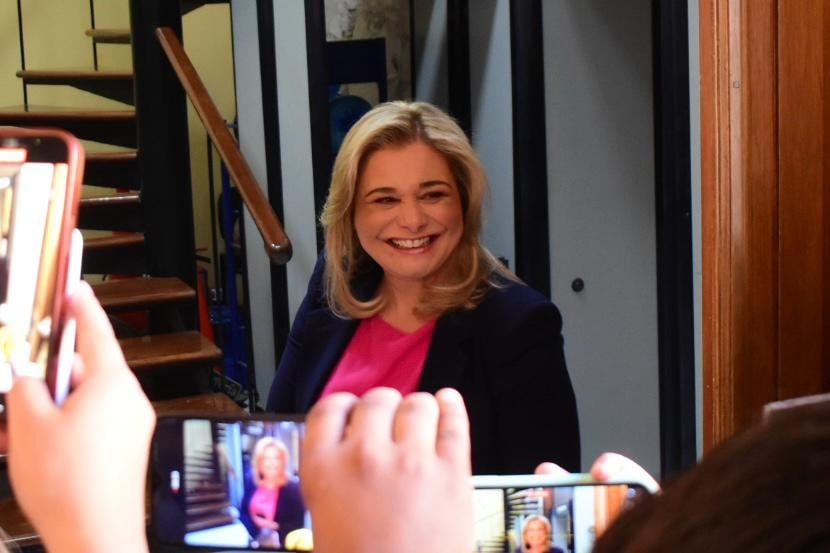 ¡Ay que nos llovió!, celebra Maru lluvias en el estado