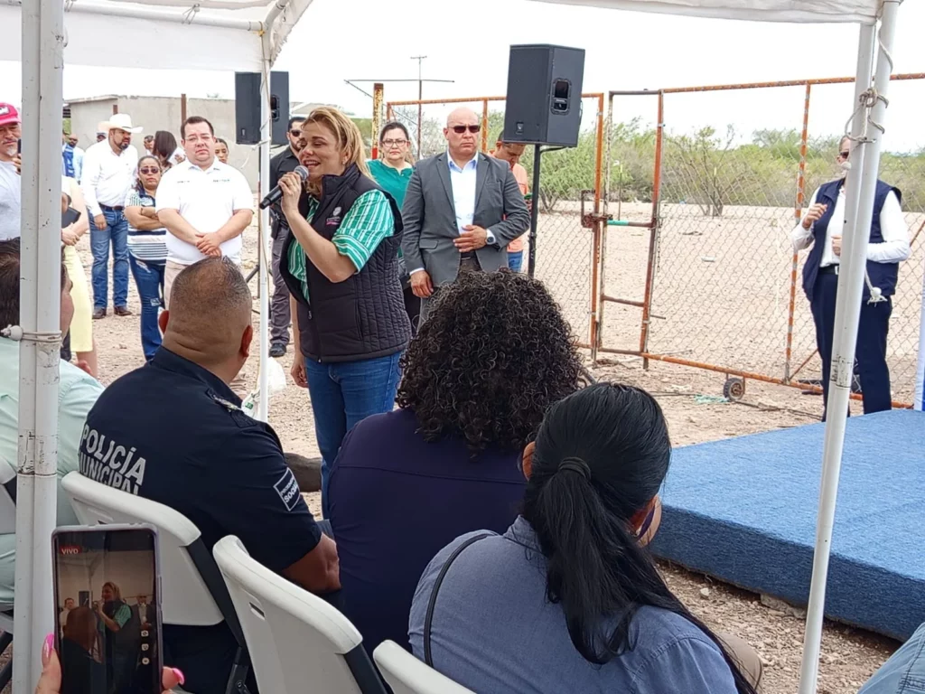 Meoqui en su totalidad cuenta con agua potable: Maru Campos