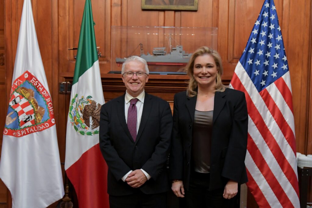 Se reúne Maru con el cónsul general de EU en Juárez