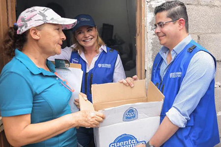 Maru Campos atiende a vecinos del sur de la capital tras intensas lluvias