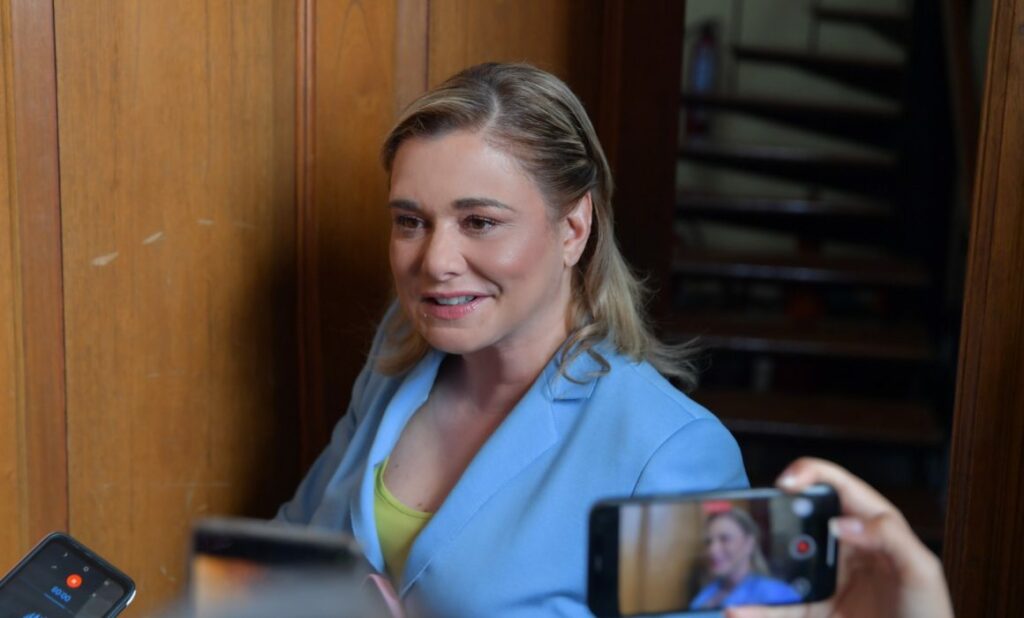 Destaca Maru reapertura de exportación de ganado