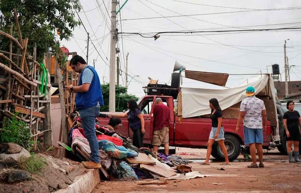 Atiende Gobierno a familias afectadas por las lluvias