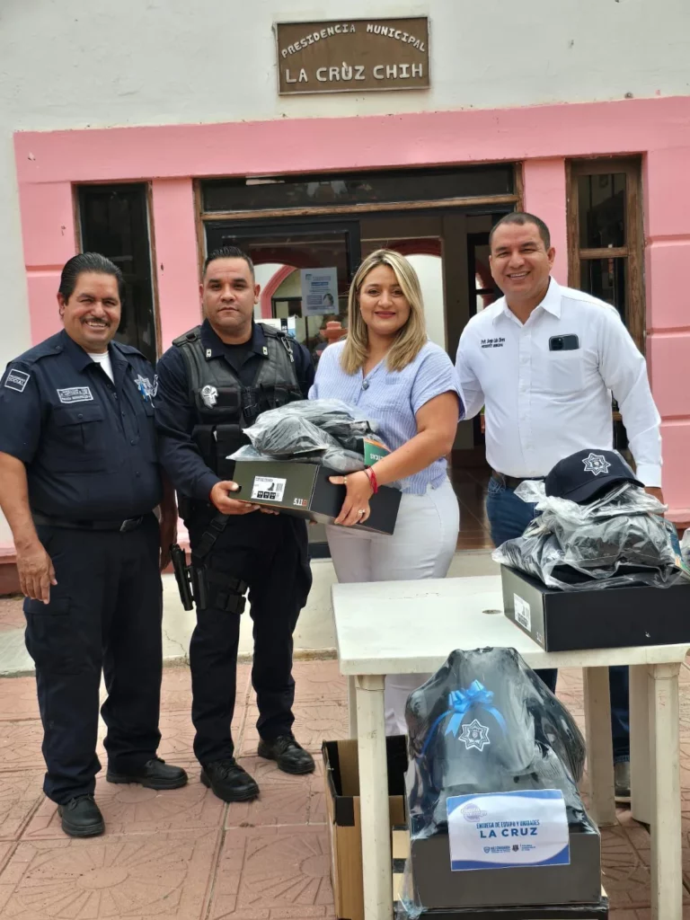 La Cruz fortalece su seguridad pública con apoyos y equipamiento; agradece alcalde a Gobernadora Maru Campos