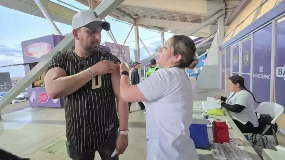 Van 423 mil vacunas contra el sarampión aplicadas en Chihuahua: Maru Campos