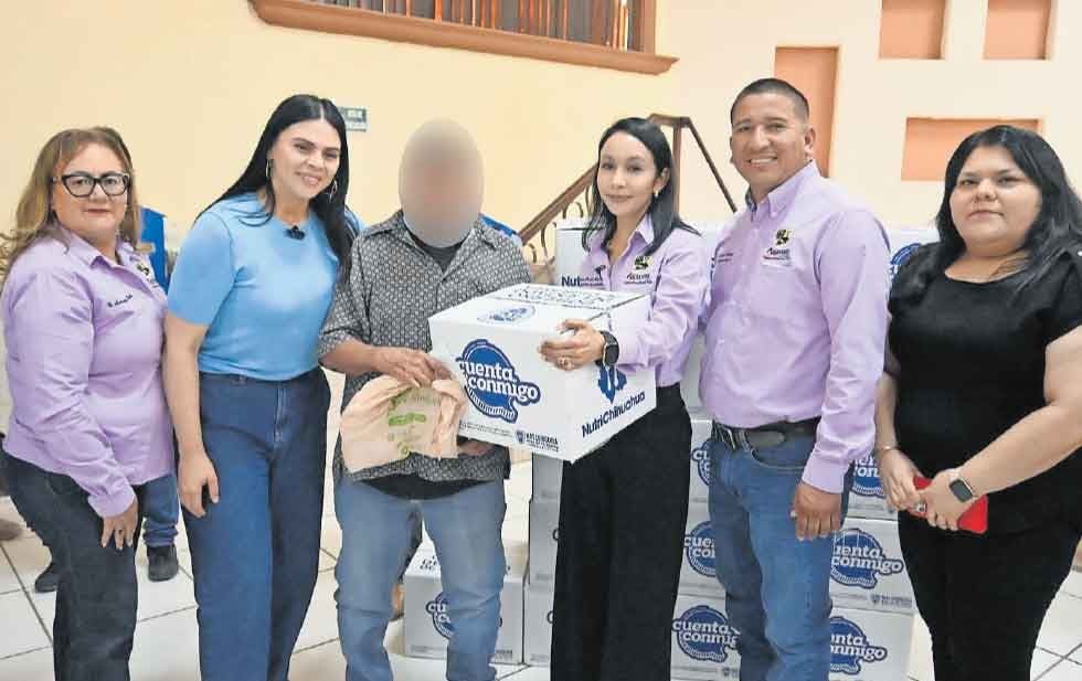 Dan cientos de apoyos a personas vulnerables