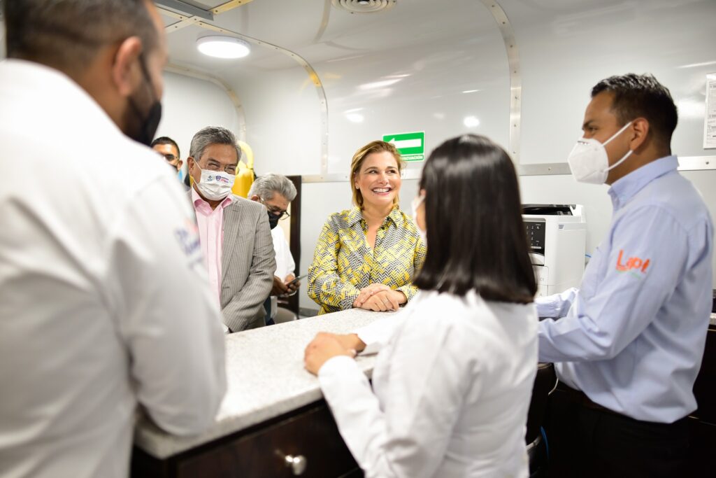 Inician servicios médicos gratuitos del Dr. Vagón en San Juanito