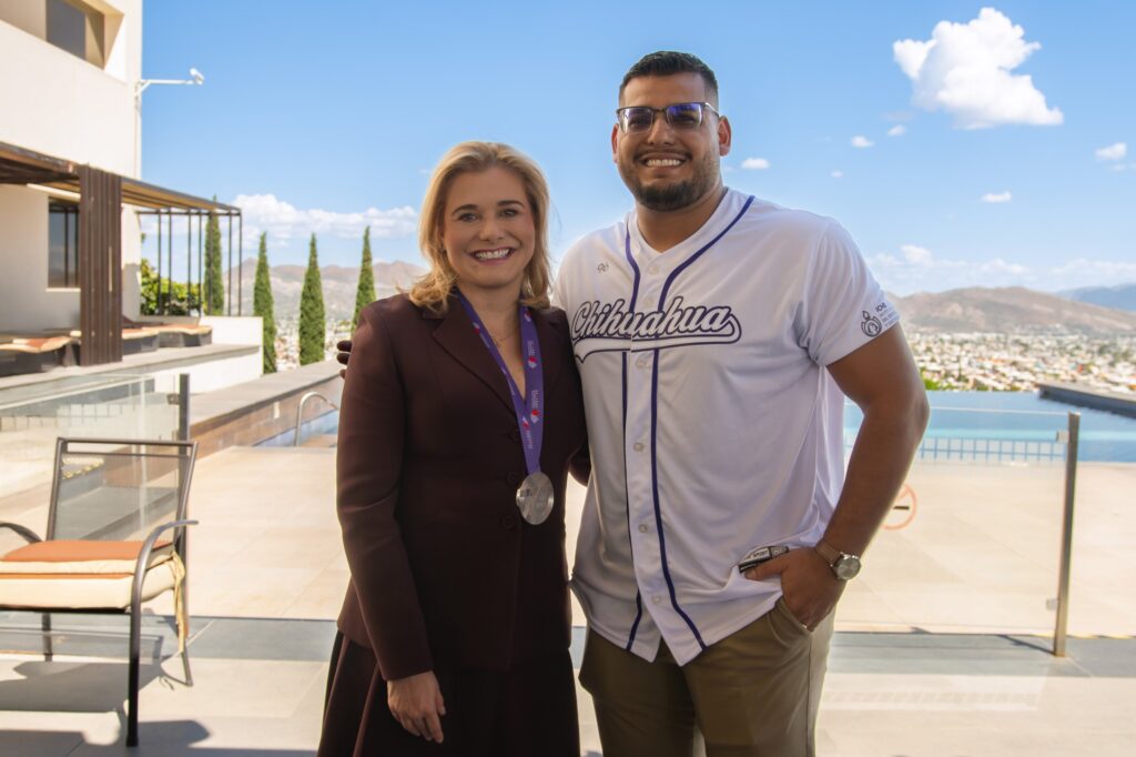 Maru Campos reconoce actuación de Uziel Muñoz en Japón