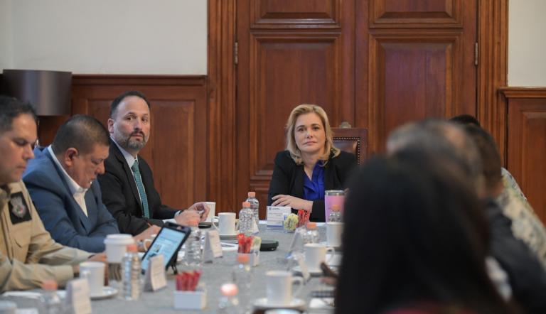 Maru Campos acuerda la instalación de nuevas bases de operaciones en Chihuahua