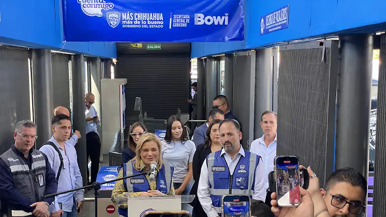 Entrega Gobernadora 40 camiones nuevos; inversión de 315 mdp