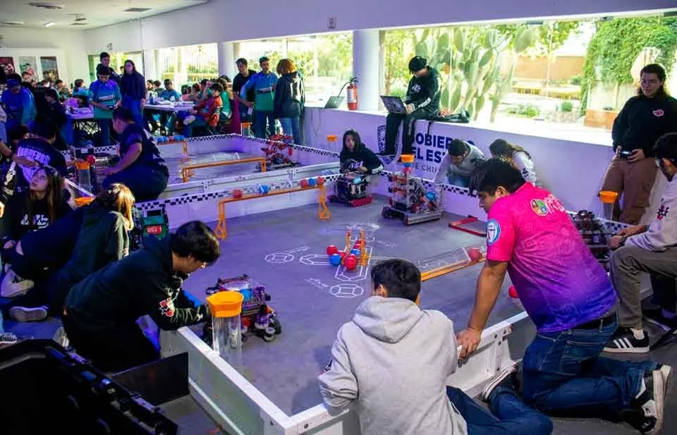 De Camargo y Juárez los ganadores del Primer Campeonato Estatal de Robótica