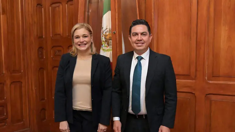 Nombra Maru Campos a José Carlos Rivera nuevo Consejero Jurídico