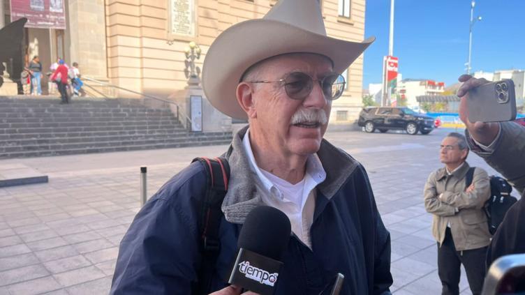 Se reunirá hoy Maru Campos con Julio Berdegué