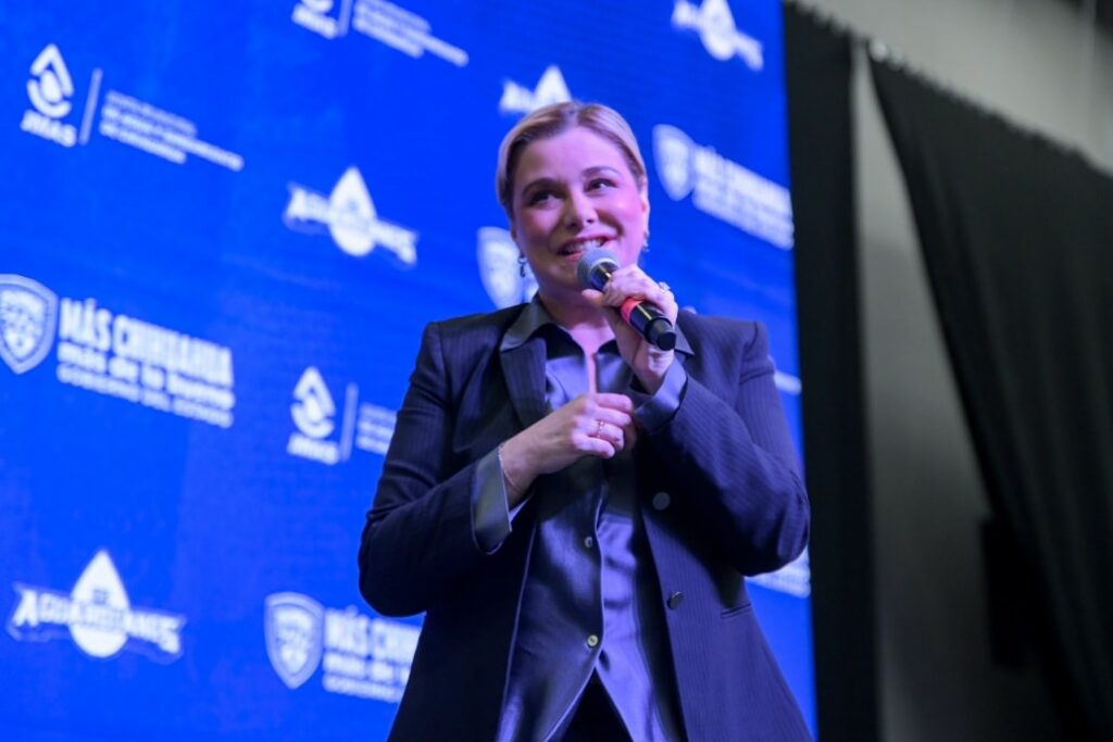 Maru Campos invita a sumar esfuerzos por el cuidado del medio ambiente durante el ChihuAgua Fest