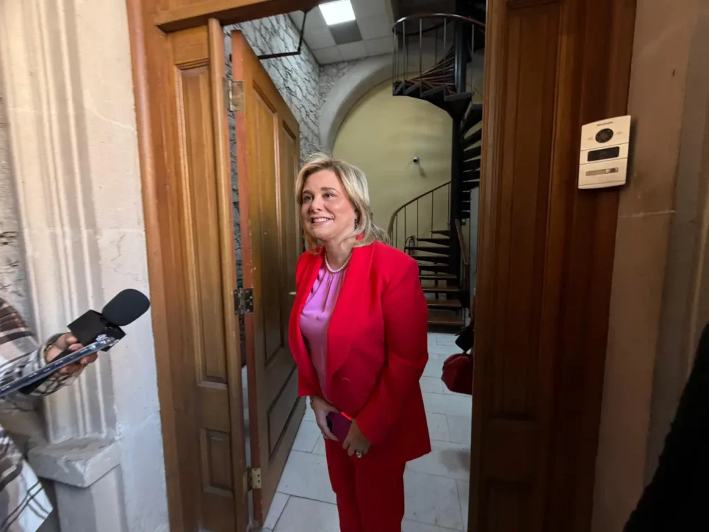 Anuncia Maru Campos salida de funcionarios rumbo al proceso electoral de 2027