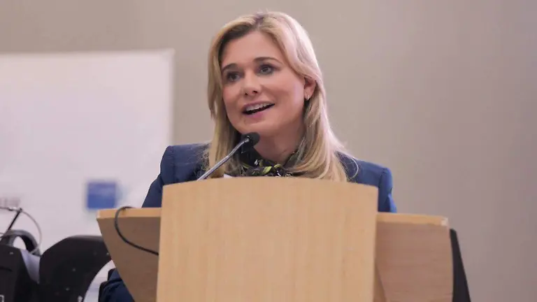 Apoyan Maru Campos y Conago a Sheinbaum ante decretos de Trump