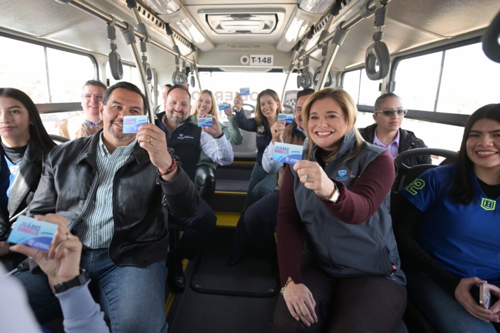Maru Campos le cumple a Ciudad Juárez: Pone en marcha sistema completo del JuárezBus con la operación de sus tres líneas