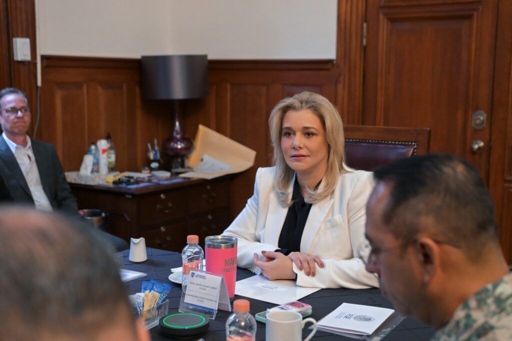 Destaca Maru Campos saldo blanco en la marcha del 8M, en la Mesa de Seguridad