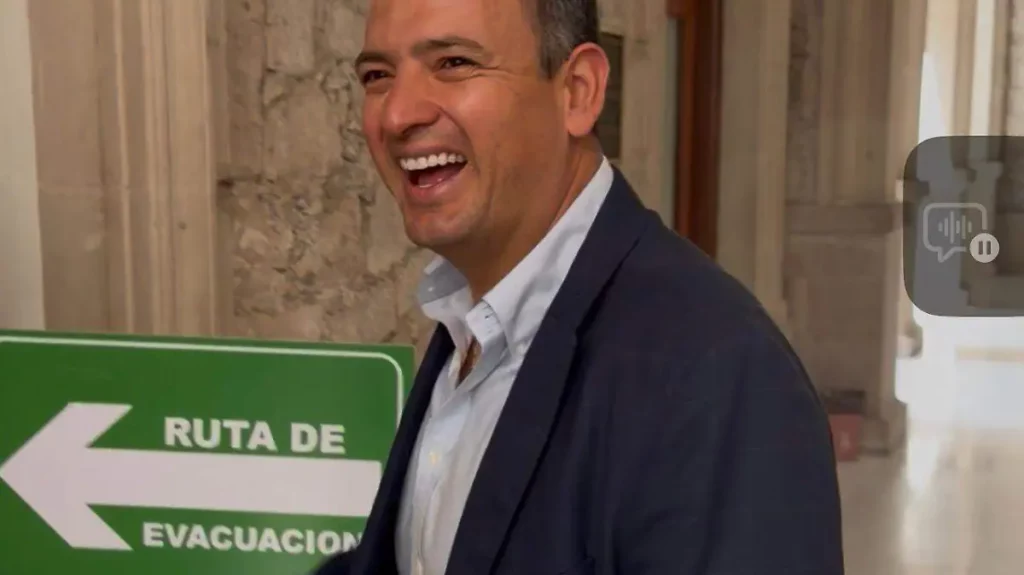 Bonilla y Maru Campos revisan proyectos de movilidad para la ciudad de Chihuahua