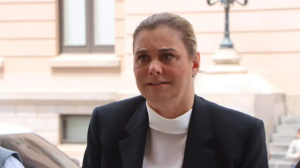 No puedo hablar del asunto, está bajo investigación: Maru Campos sobre llamado del Senado