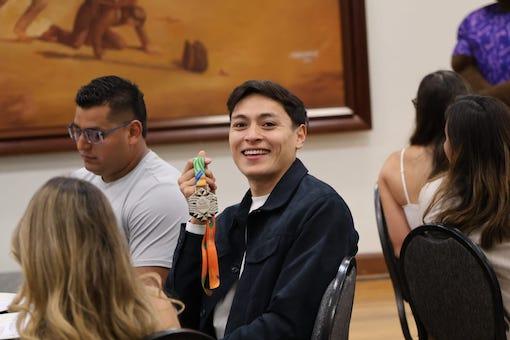 ¡Vámonos recio rumbo a los Juegos Olímpicos de Los Ángeles!