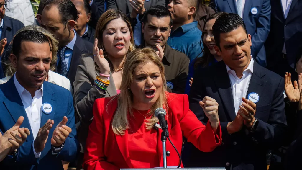 Acusa Maru Campos que la FGR quiere fabricarle un caso