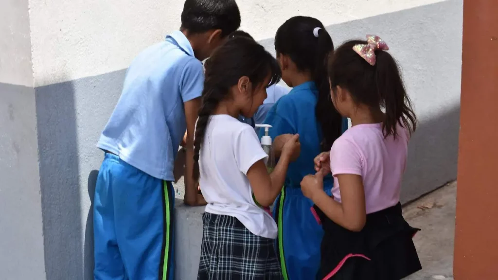 Casi listos comedores escolares en Parral: cinco registran 90% de avance