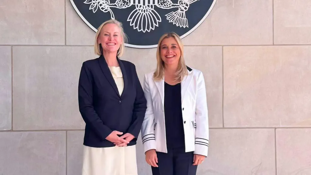 Refuerzan Maru Campos y cónsul de EU relación binacional