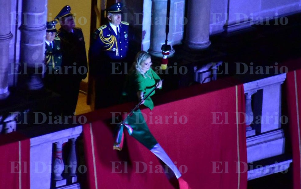 ¡Viva la dignidad de los chihuahuenses!: Maru Campos