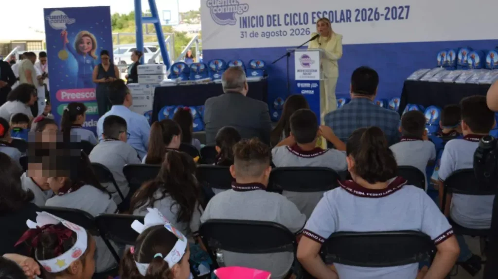 ¡De vuelta a las aulas! Maru Campos encabeza inicio del ciclo escolar en Chihuahua